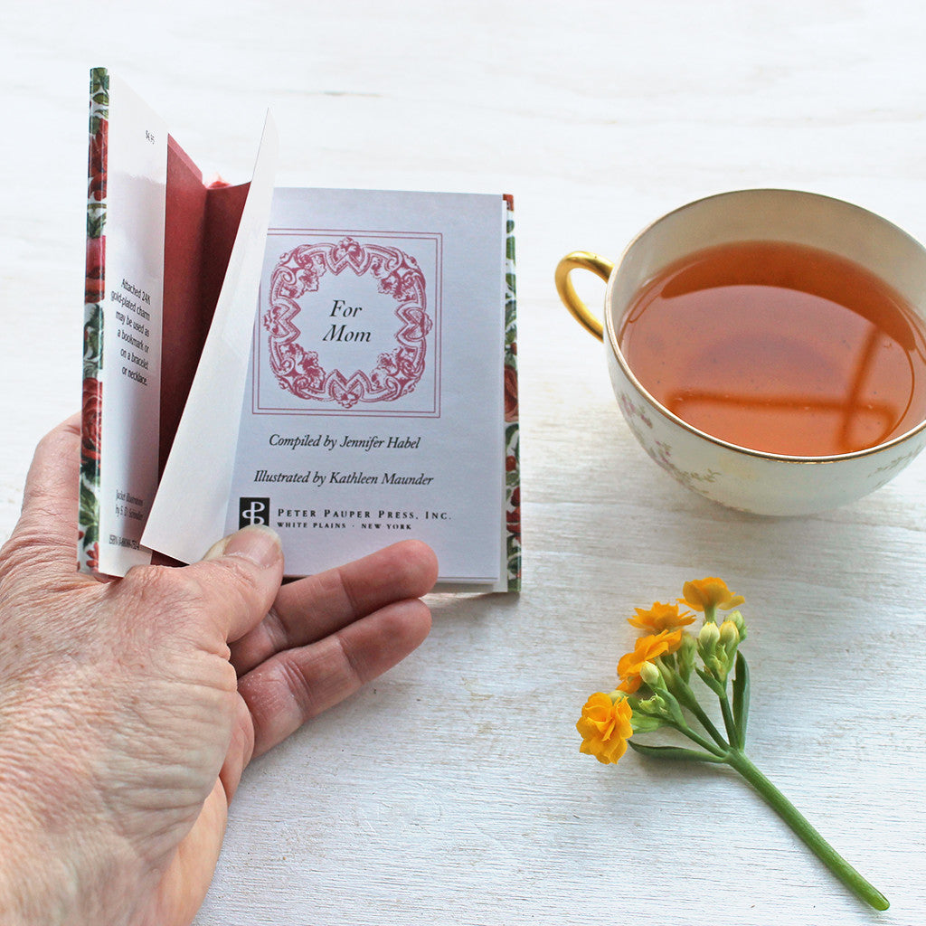 'For Mom' book illustrated by Kathleen Maunder, published by Peter Pauper Press